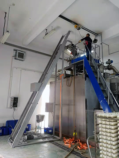 不銹鋼單斗提升機(jī)